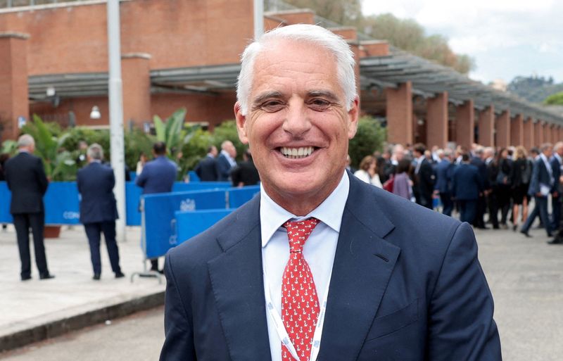 © Reuters. FILE PHOTO: Unicredit CEO Andrea Orcel smiles as he leaves at the end of the annual Confindustria assembly in Rome, September 18, 2024. REUTERS/Remo Casilli/File Photo