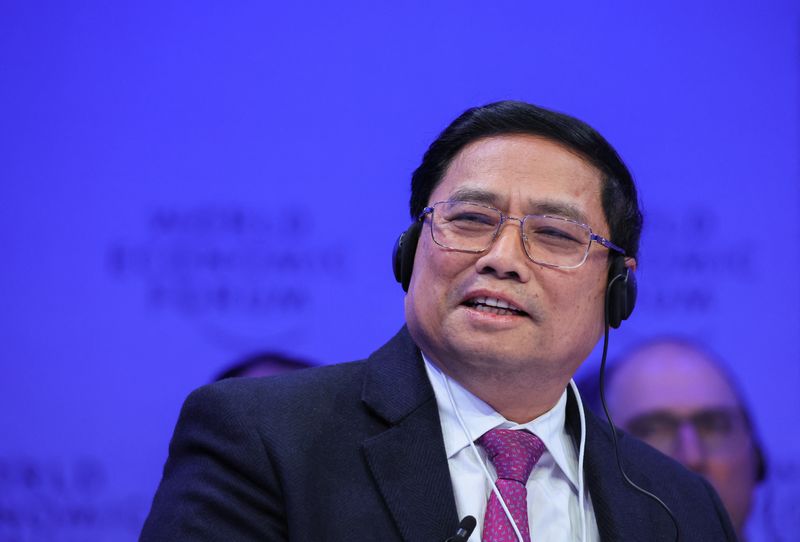 © Reuters. FILE PHOTO: Vietnam’s Prime Minister Pham Minh Chinh speaks during the 54th annual meeting of the World Economic Forum in Davos, Switzerland, January 16, 2024. REUTERS/Denis Balibouse/File Photo