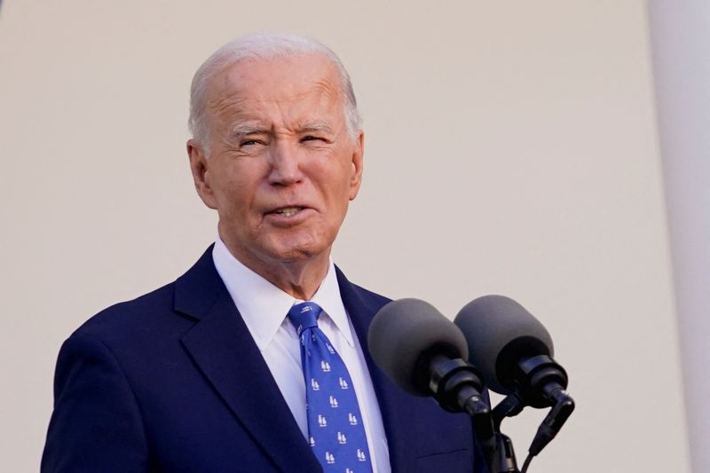 © Reuters. FILE PHOTO: U.S. President Joe Biden delivers remarks from the Rose Garden of the White House in Washington, U.S., November 26, 2024. REUTERS/Nathan Howard/File Photo