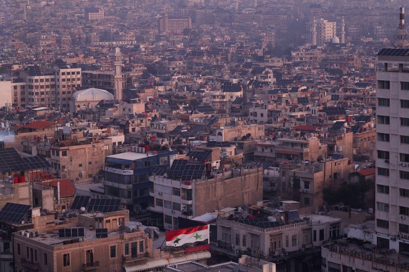 © Reuters. A general view of Damascus the morning after rebels seized the capital and ousted President Bashar al-Assad in Damascus, Syria, December 9, 2024. REUTERS/Amr Abdallah Dalsh