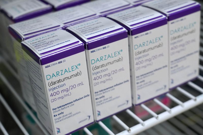 © Reuters. Boxes of Darzalex are seen at the Huntsman Cancer Institute at the University of Utah in Salt Lake City, Utah, U.S., July 22, 2022.  REUTERS/George Frey/File Photo