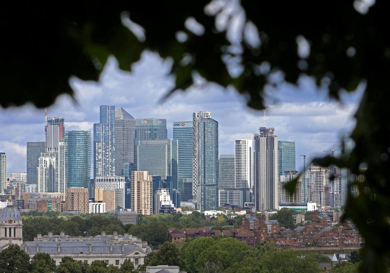 © Reuters. FILE PHOTO: A view of the Canary Wharf financial district in London, Britain, August 1, 2023. REUTERS/Susannah Ireland/File Photo