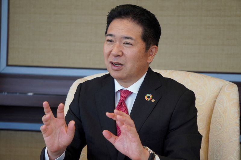 © Reuters. FILE PHOTO: Daiwa Securities Chief Executive Officer Akihiko Ogino speaks at the company's headquarters, in Tokyo, Japan, May 24, 2024. REUTERS/Miho Uranaka/File Photo