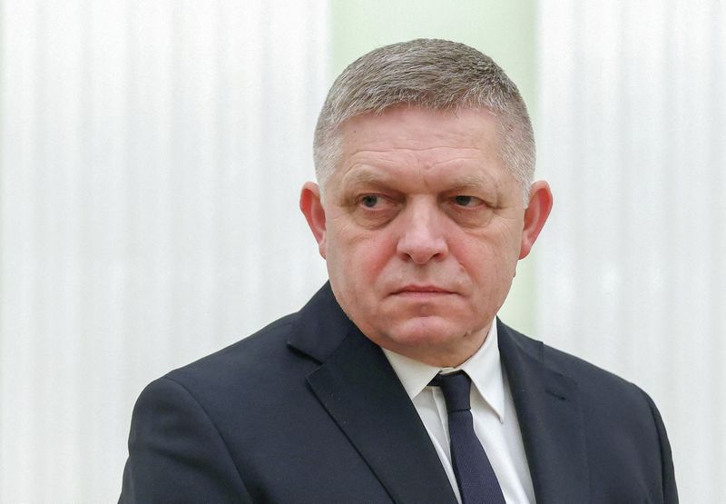 © Reuters. FILE PHOTO: Slovak Prime Minister Robert Fico attends a meeting with Russian President Vladimir Putin in Moscow, Russia December 22, 2024. Sputnik/Artyom Geodakyan/Pool via REUTERS/File Photo