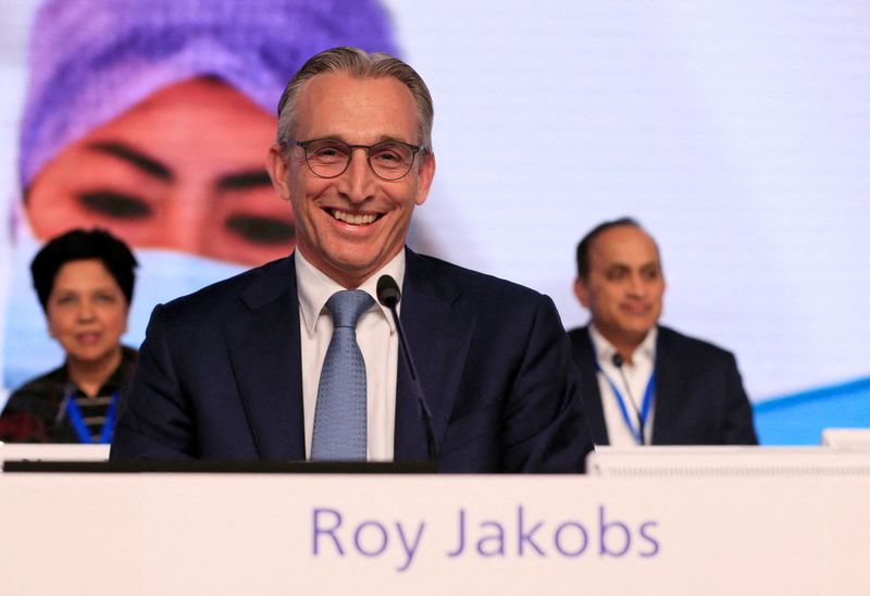 © Reuters. FILE PHOTO: Philips CEO Roy Jakobs attends Annual Shareholders Meeting in Amsterdam, Netherlands, May 9, 2023. REUTERS/Eva Plevier/File Photo