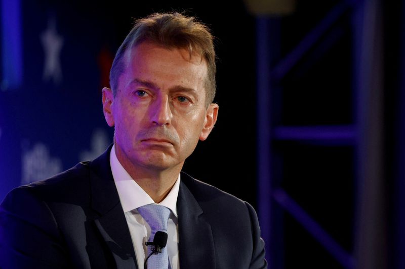 © Reuters. FILE PHOTO: Airbus CEO Guillaume Faury takes part in a panel discussion at the International Air Transport Association's (IATA) Annual General Meeting in Boston, Massachusetts, U.S., October 4, 2021.   REUTERS/Brian Snyder/File Photo