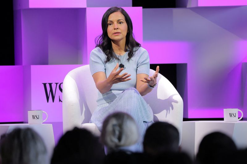 © Reuters. FILE PHOTO: Lidiane Jones, CEO of Bumble, speaks during The Wall Street Journal’s Future of Everything Festival in New York City, U.S., May 21, 2024. REUTERS/Andrew Kelly/File Photo