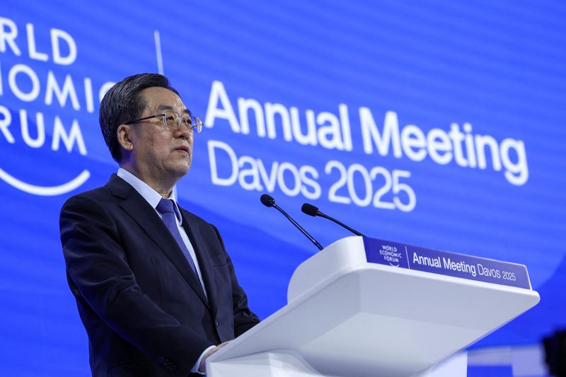 © Reuters. China's Vice-Premier Ding Xuexiang delivers a Special Address during the 55th annual World Economic Forum (WEF) meeting in Davos, Switzerland, January 21, 2025. REUTERS/Yves Herman