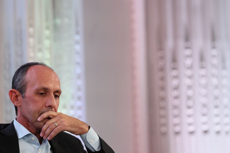 © Reuters. FILE PHOTO: Cristiano Guerra, head of special situations research for Institutional Shareholder Services, (ISS) speaks during the 13D Monitor's Active-Passive Investor Summit in New York City, U.S., October 17, 2023. REUTERS/Brendan McDermid/File Photo