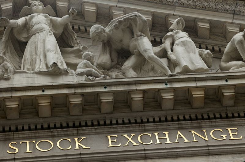 © Reuters. FILE PHOTO: The New York Stock Exchange (NYSE) in New York City, U.S., February 24, 2022.   REUTERS/Caitlin Ochs/File Photo