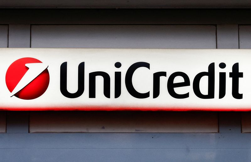 © Reuters. FILE PHOTO: UniCredit bank logo is pictured in Rome, Italy, November 25, 2024. REUTERS/Yara Nardi/File Photo