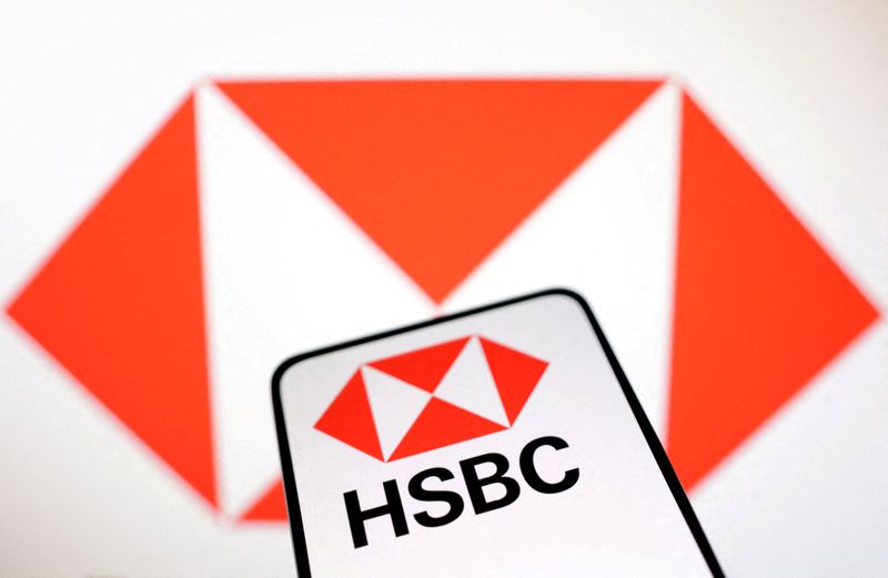 © Reuters. FILE PHOTO: HSBC Bank logo is seen in this illustration taken March 12, 2023. REUTERS/Dado Ruvic/Illustration/File Photo