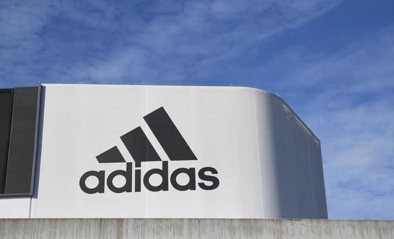 © Reuters. FILE PHOTO: The Adidas logo is pictured during celebrations for German sports apparel maker Adidas' 70th anniversary at the company's headquarters in Herzogenaurach, Germany, August 9, 2019. REUTERS/Andreas Gebert/File Photo